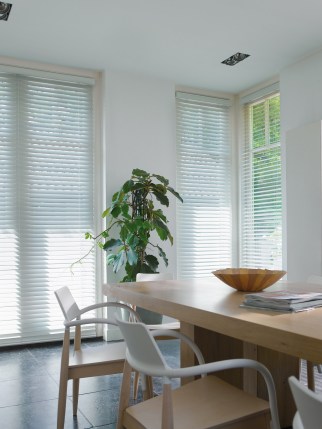 White-Wooden-Blinds-dining-Room
